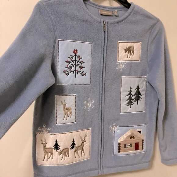 Cozy Winter Vibes Croft & Barrow Blue Fleece Christmas Zip-Up Cardigan - Picture 3 of 6